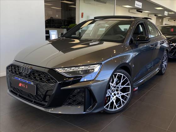 AUDI RS3 2.5 TFSI GASOLINA SEDAN QUATTRO S-TRONIC AUDI RS3 2.5 TFSI GASOLINA SEDAN QUATTRO S-TRONIC